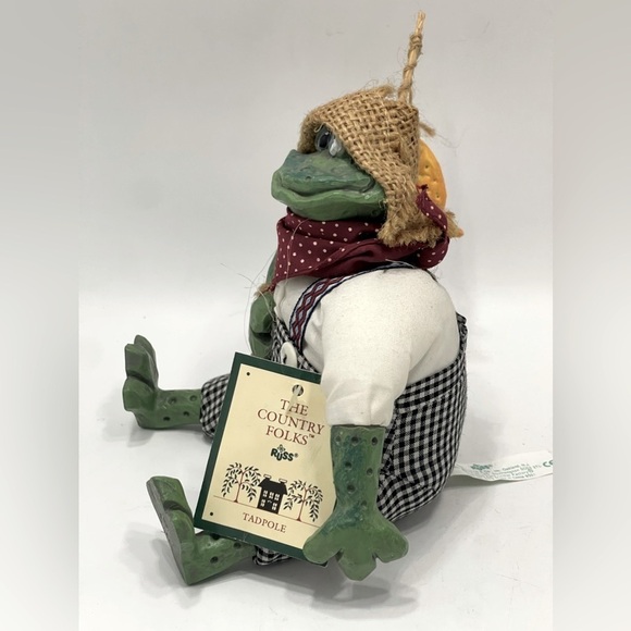 Country Folk Art Frog Fisherman Shelf Sitter 6” Decor Toad Resin Fabric Fishing - Picture 3 of 7